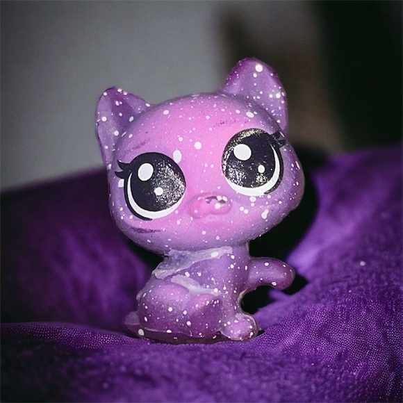 littlest pet shop # 3-39 bellatrix catena purple kitty cat kitten white spots - Picture 1 of 8